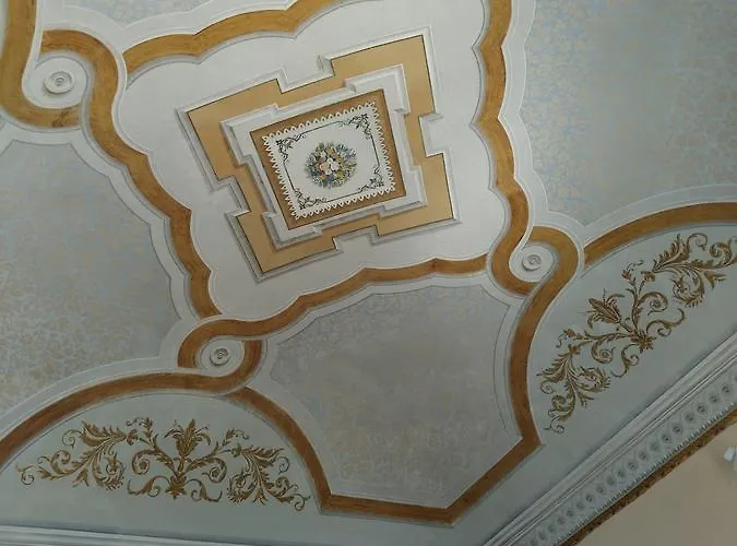 Il Berso Di Porta Catena 4* ואסטו