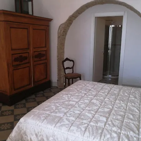 Nocleg ze śniadaniem Il Berso Di Porta Catena 4*