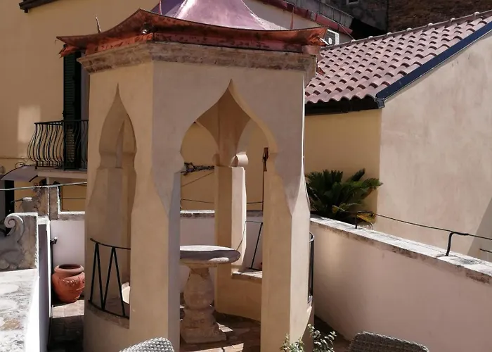 ベッド・アンド・ブレックファスト Il Berso Di Porta Catena 4*